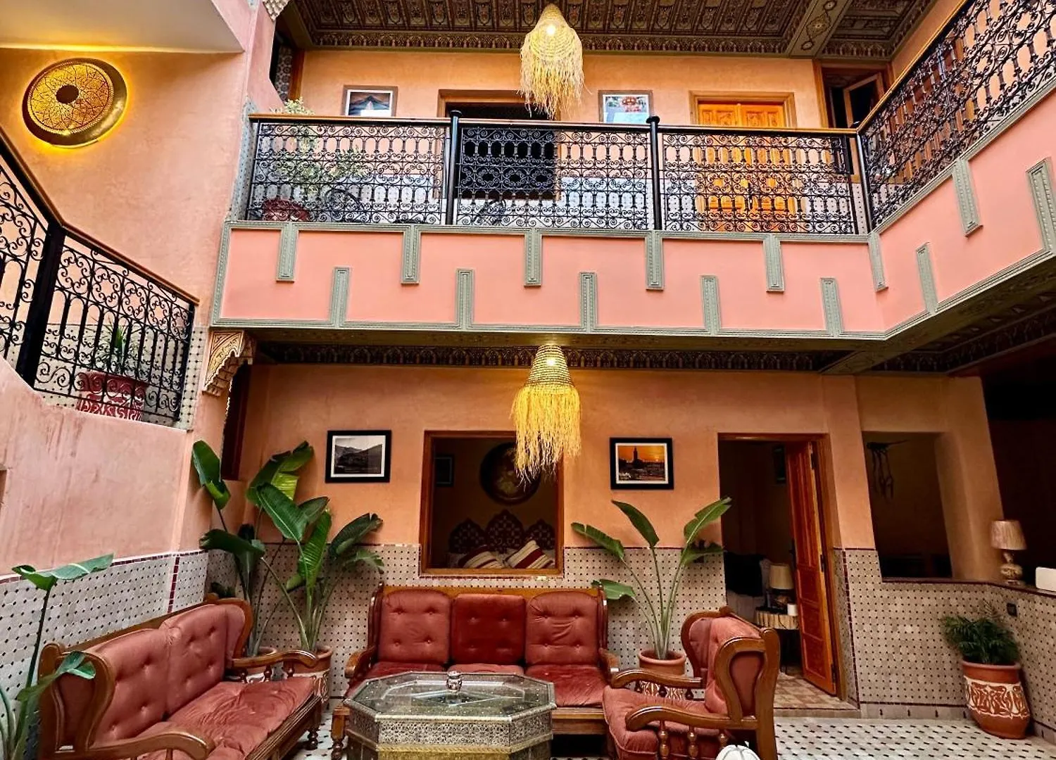 Riad Almonds Marrakech Marrakesz